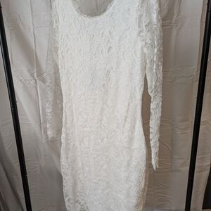 Elegant White Lace Dress